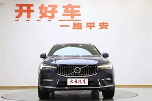 Autos Usados de Alta Calidad Volvo <span class=keywords><strong>XC60</strong></span> <span class=keywords><strong>2023</strong></span> <span class=keywords><strong>B5</strong></span> 4WD Intelligent Comfort Luxury Híbrido Enchufable Rusia Caja de Cambios Automática Motor Turbo - Product Image 4