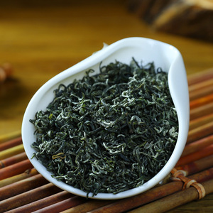 Thé brume nuage Nouveau thé Sichuan Ya'an Yunwu Thé <span class=keywords><strong>vert</strong></span> Super Biluochun Curly - Product Image 1