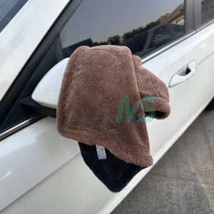 Serviette de voiture en microfibre ultra-absorbante à boucles torsadées, 600 g/m² et 1600 g/m², pour le lavage, vente en gros - Product Image 1
