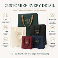 Sacs de shopping de luxe en papier couché/carton ivoire écologiques avec poignées en ruban, logo personnalisé imprimé, recyclables en gros