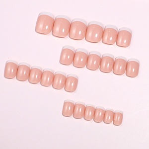 24 pièces <span class=keywords><strong>de</strong></span> <span class=keywords><strong>faux</strong></span> <span class=keywords><strong>ongles</strong></span> courts et ronds, style français simple et tendance, avec adhésifs et <span class=keywords><strong>kit</strong></span> d'outils, fournitures pour <span class=keywords><strong>ongles</strong></span>, vente en gros, <span class=keywords><strong>pas</strong></span> <span class=keywords><strong>cher</strong></span> - Product Image 2