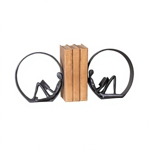 Sculpture d'art en fer pour bibliothèque, motif statue de lecteur |   Objet décoratif, figurine, bibliothèque, bureau à domicile, serre-livres AMSON BRASS 10cm X10cm - Product Image 1