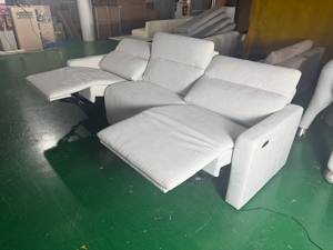 Sofá Moderno y Sencillo Reclinable de Tres Plazas para Sala de Estar, Color Blanco, de Alta Calidad, para Villa o Apartamento - Product Image 6