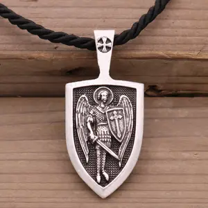 Il commercio estero degli uomini popolari della collana Arcangelo St.Michael Santo Scudo di protezione di fascino Russa Ortodossa del pendente del commercio all'ingrosso