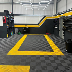 Tuile de sol de garage en PP, conforme RoHS EU EPR, 40 cm, imperméable, antidérapante, réutilisable, emboîtable, grille pour lavage de voitures - Product Image 2