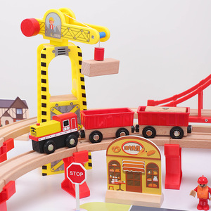 Bảng trò chơi theo dõi xe lửa bằng gỗ lớn với tháp Xe Lửa <span class=keywords><strong>Thomas</strong></span> & hang đôi tương thích với độ tuổi từ 5 đến 7 năm - Product Image 3