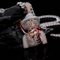 Échantillon rapide, faible MOQ, pendentif personnalisé en argent sterling 925 serti de moissanite pour les acheteurs de bijoux de boutiques urbaines et la vente au détail