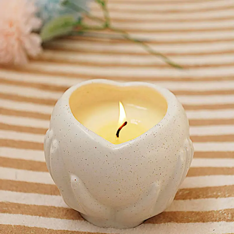 SUXIU OEM чистая белая керамическая ароматическая свеча для создания теплой домашней атмосферы ручной работы, соевый воск, прямые продажи с завода
