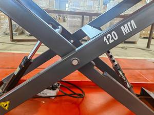 Table élévatrice hydraulique <span class=keywords><strong>électrique</strong></span> pour <span class=keywords><strong>moto</strong></span> 1000 kg, cric pour <span class=keywords><strong>moto</strong></span> avec conception en ciseaux à vendre - Product Image 4