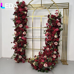 แผงปูทางเดินงานแต่งงาน LEDA แบบ 3 มิติ ลายดอกไม้สีแดง ทำจากผ้าไหมประดับด้วยดอกกุหลาบ  พร้อมซุ้มดอกไม้ประดิษฐ์  ดีไซน์โฟมสำหรับพิธีต่างๆ - Product Image 2