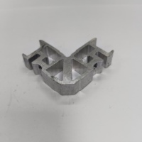 Support d'angle Tengshuo moderne de type nouveau en aluminium 6063-T5, durable, installation facile par vis, pour cadres de fenêtres et de portes à rupture de pont thermique
