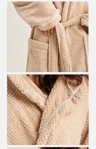 Accappatoio da bagno con cappuccio morbido e spesso in pile di corallo <span class=keywords><strong>cappotto</strong></span> caldo <span class=keywords><strong>per</strong></span> la <span class=keywords><strong>casa</strong></span> da donna uomo assorbente <span class=keywords><strong>per</strong></span> adulti - Product Image 5