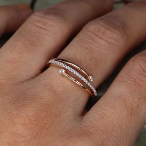 แหวนแต่งงานทองคำแท้ 10K 14K 18K ประดับเพชรโมอิสซาไนต์ทรงมัลติฟังก์ชั่น ระดับ VVS สำหรับผู้หญิงและผู้ชาย แหวนหมั้น ขายส่ง แบบขาหนีบ - Product Image 1