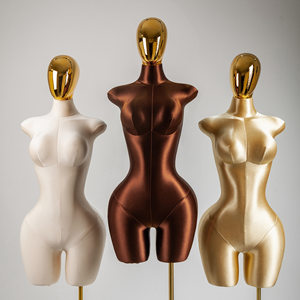 Manichino Femminile a Mezzo Busto di Grandi Dimensioni con Busto e Fianchi Curvi per Esposizione Abiti da Sposa, Manichino Plus Size - Product Image 5