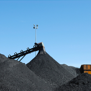 โค้กปิโตรเลียมแคลเซนไนซ์แบบบล็อกขนาดใหญ่ โค้กสำหรับอุตสาหกรรมโลหะ โค้กเชื้อเพลิง กำมะถัน 2% คาร์บอนสูง 98.56% คาร์บอนคงที่ 98.98% โค้กปิโตรเลียมดิบ - Product Image 3