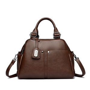 Sac à main décontracté portable en polyester durable pour femme, de luxe, de style européen-américain, à forme géométrique, avec rivets et fermeture éclair antivol, pour usage quotidien - Product Image 5