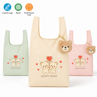 Sac de courses pliable en polyester grande taille avec pochette de rangement en peluche motif ours imprimé dessin animé original, sac d'épicerie réutilisable |   Personnalisé