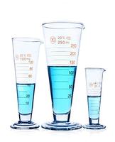 Tasses à mesurer en verre de différentes tailles Chimique verrerie ensemble Complet de verrerie de laboratoire équipement de laboratoire de chimie