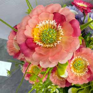 Fiori Artificiali Direttamente dalla Fabbrica, Ranuncoli in Tessuto Fatti a Mano, 5 Teste, Facilmente Riutilizzabili, Decorazione Casa, Natale, Personalizzabili - Product Image 6