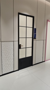 Puertas de Entrada Exteriores Deioux, Diseño de Puertas Francesas de Aluminio con Vidrio Templado, Puertas Dobles de Vidrio para Patio, Puerta Abatible NFRC - Product Image 3