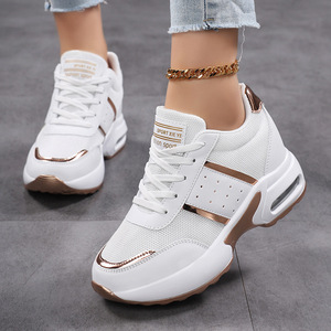 Chaussures de sécurité isolantes électriques de type sport pour hommes et femmes, avec embout en acier, de Qingdao - Product Image 4