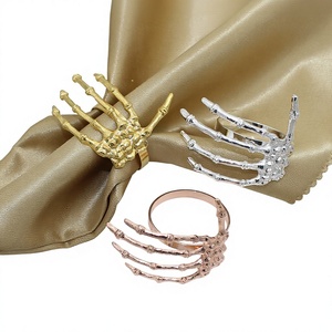 Elegante Soporte de Servilletas y Anillo de Mesa con Forma de Palma de Mano de Esqueleto Metálico para Halloween, Dorado, para Fiestas - Product Image 3