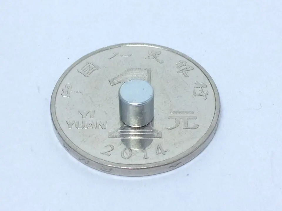 Super Strong Neodymium Magnet 5x5mm Round NdFeB Super Strong Magnetic Rare Earth Permanent Magnets