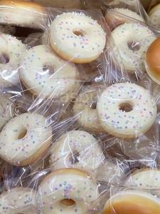 Sweetness Party Decor Photo Shoot 8.5cm Donut Models Adorable Crafted Plastic Vanilla Chocolate Glaze Colorful Sprinkles <b>Beads</b> - Product Image 3