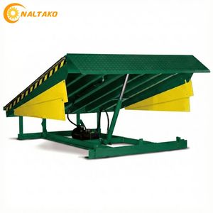 Niveleur de quai hydraulique robuste de 8 tonnes, dimensions de la table 2200 x 2000 mm, hauteur de levage maximale de 1800 mm, faible MOQ, garantie de 12 mois - Product Image 4