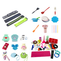 Moule en silicone personnalisé, usine de moulage par compression, produit en silicone conducteur, couverture de clavier, accessoires pour coque de téléphone, CN