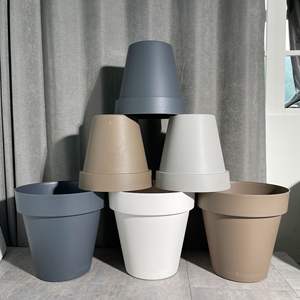 I produttori forniscono direttamente <span class=keywords><strong>grande</strong></span> vaso di fiori in plastica con <span class=keywords><strong>balcone</strong></span> rotondo in resina olone ispessita <span class=keywords><strong>grande</strong></span> vaso di fiori all'ingrosso - Product Image 2