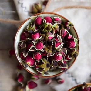 Commande OEM, emballage personnalisé, thé aux fleurs séchées, <span class=keywords><strong>rose</strong></span> à bordure dorée, fleurs séchées, <span class=keywords><strong>boutons</strong></span> <span class=keywords><strong>de</strong></span> <span class=keywords><strong>rose</strong></span> - Product Image 3