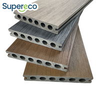 Planches de terrasse composites WPC co-extrudées antidérapantes modernes, installation par clic, surface à grain de bois pour patio extérieur, piscine
