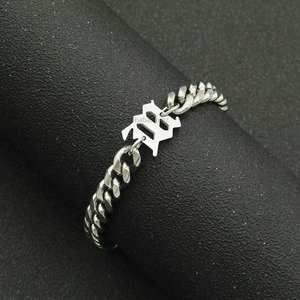 จี้ห้อยคอแบบโซ่คิวบาเคลือบเงา สร้อยคอหนา สแตนเลสสตีลแบบสั้น - Product Image 2