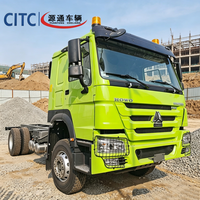Chassis Komersial HOWO 4x2 Ekonomis Biaya Operasional Rendah Kabin Sleeper Banyak Titik Pemasangan untuk Kendaraan Khusus Jarak Pendek