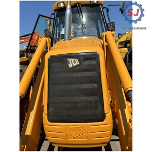 Cargadora Frontal y Retroexcavadora JCB 4CX y 3CX Usada, Importada, Original, con Capacidad de Carga de 8 Toneladas, en Buen Estado, a Bajo Precio y en Oferta - Product Image 4