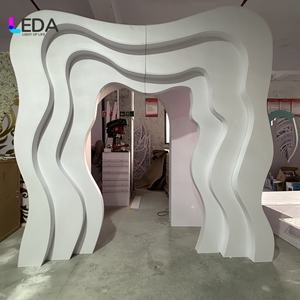 LEDA suministros de boda únicos blanco ondulado Muti capas telón de fondo Anch decoración de boda para eventos de boda - Product Image 5