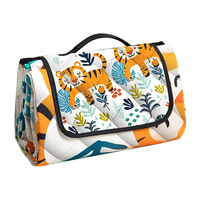 Vente en gros de pongé portable en polyester 78 "* 78" couverture de pique-nique de tapis de pique-nique de plage Extra Large pour le camping