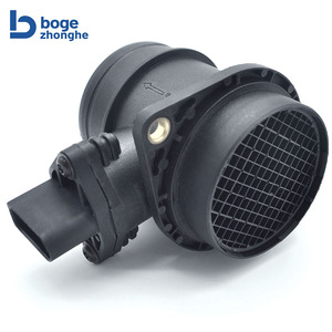 Medidor de Flujo de Aire de Alta Calidad 06A906461A 06A906461AX para Volkswagen VW Golf 4 Bora Audi A4 B5 A6 C5 <span class=keywords><strong>Skoda</strong></span> Octavia 1.8T - Product Image 3
