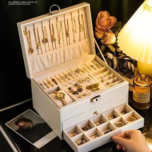 Boîte de présentation pliable élégante en cuir PU personnalisée pour bijoux, bagues, montres et ensembles de bijoux pour femmes et filles, idéale pour les voyages - Product Image 2