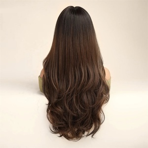 Pelucas <span class=keywords><strong>de</strong></span> <span class=keywords><strong>Cabello</strong></span> Largo y Rizado <span class=keywords><strong>Ondulado</strong></span>, Color Marrón Degradado, con Corte <span class=keywords><strong>de</strong></span> <span class=keywords><strong>Cabello</strong></span> en Capas y Partidura al Medio, <span class=keywords><strong>de</strong></span> Fibra Sintética <span class=keywords><strong>para</strong></span> <span class=keywords><strong>Mujer</strong></span>, MOQ 1 - Product Image 6