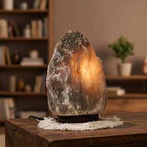 Lampe de sel gris de l'Himalaya de haute qualité, petite, de forme naturelle, code Himalayan Crystal Grey, diffuseur de sel pour la décoration - Product Image 1