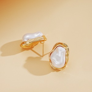 Set de Joyería de Moda Coreana de Lujo de Diseñador Nuevo para Mujer con Collar de Perlas Bañado en Oro y Diamantes para Ti - Product Image 2