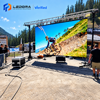 Écran LED de location P3.91 3m x 2m Système complet Garantie 5 ans Résolution 4K Étanchéité IP65 Luminosité 10 000 cd/m² HDR10