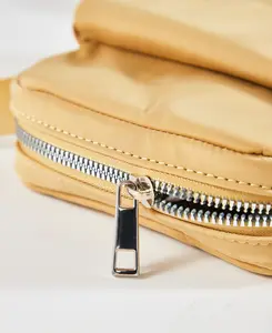 Bolso bandolera clásico Unisex ligero impermeable de nailon para hombre y mujer, Mini bolso de pecho, bandolera para teléfono móvil