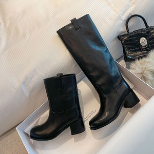 Bottes en cuir véritable noir pour femmes, talons épais et hauteur du genou - Product Image 2