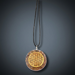 Pendentif circulaire en orgonite Rozhin, pendentif en cristal Feng Shui, artisanat en pierres semi-précieuses, bijoux en cristaux Rozhin - Product Image 2