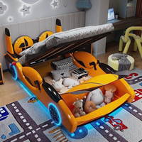 Stilvolles Kinderbett in Autoform mit Beleuchteten Rädern, Modernes Sicherheits-Lederbett, Komfortables Luxuriöses Weiches Kinderbett mit Schutzgeländer