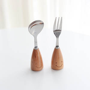 Ustensiles de cuisine en acier inoxydable de haute qualité au design créatif avec poignée en bois, outils de pâtisserie - Product Image 5