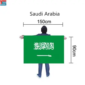 O preço de fábrica personalizado 3 * 5ft impressão fãs celebrar arábia saudita bandeira nacional com mangas